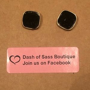 Black druzzy stud earrings